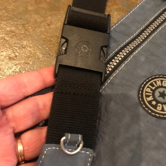 Kipling Fanny Pack - Picture 3 of 7